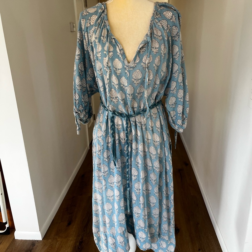 Chic Blue Patterned Midi Dress